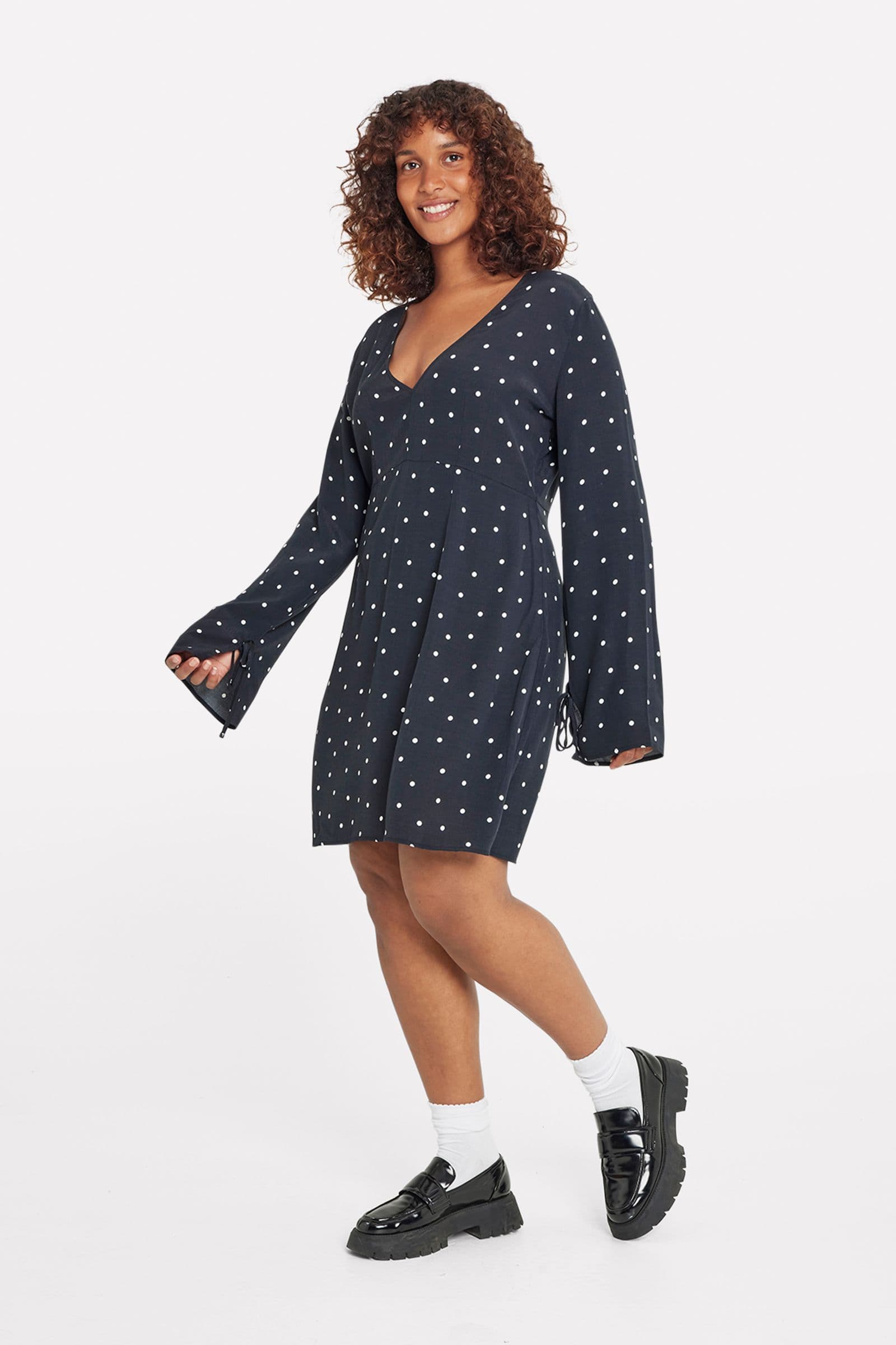 ENHAZEN LS DRESS AOP 7014 Black Dot