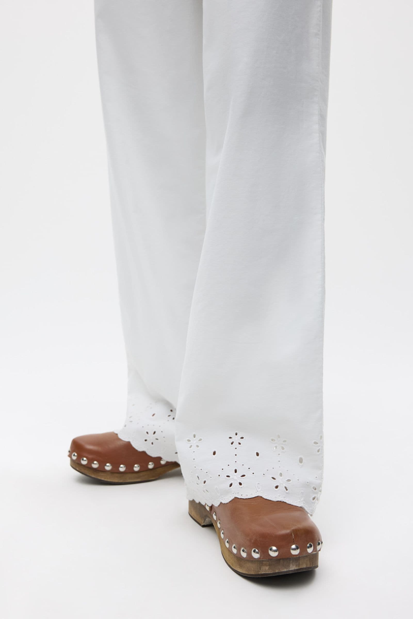 ENJUNO PANTS EMB 7145 WHITE EMB