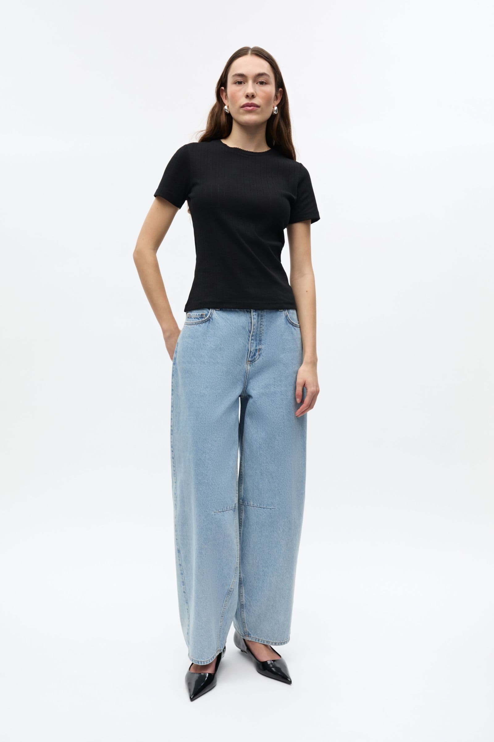 ENVOLVI SS TEE 7090 Black