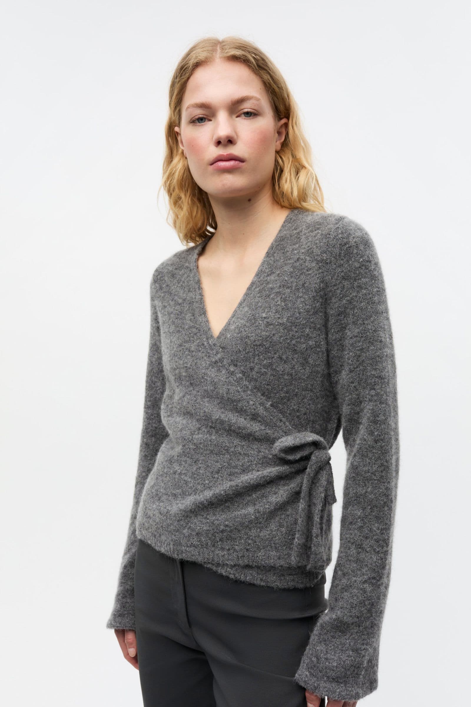 ENADA LS V-N KNIT 7216 Dark Grey Mel