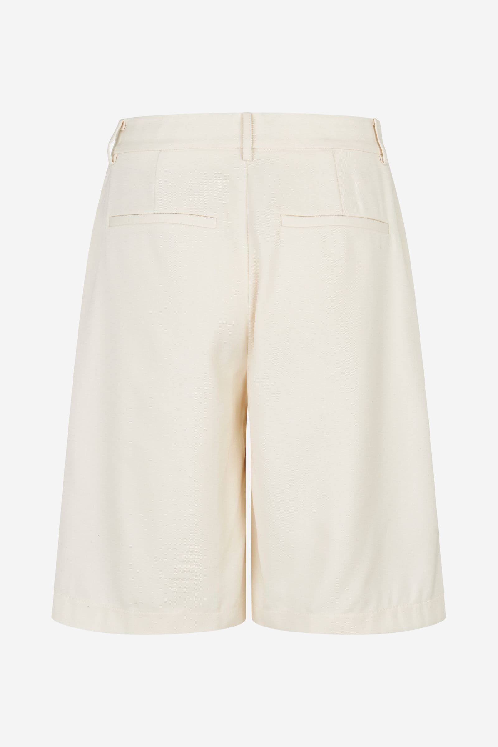 ENDORE SHORTS 7092 Buttercream mel.