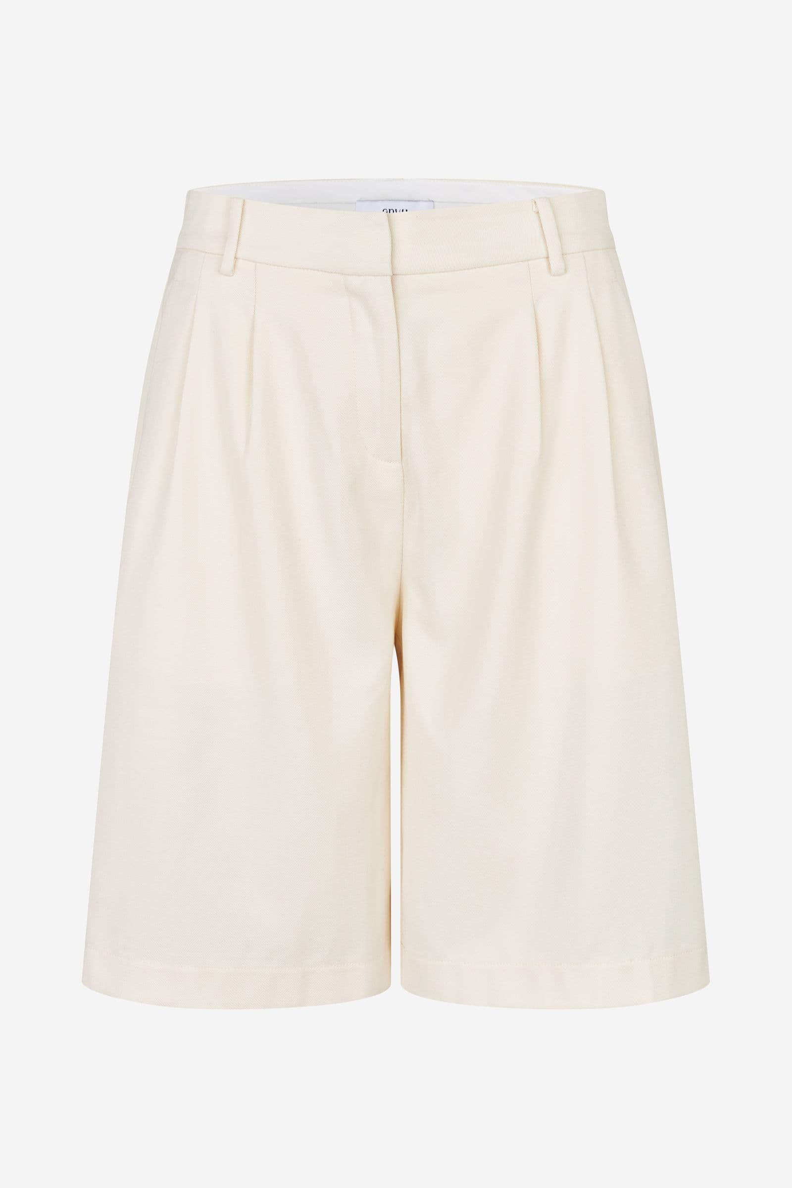 ENDORE SHORTS 7092 Buttercream mel.