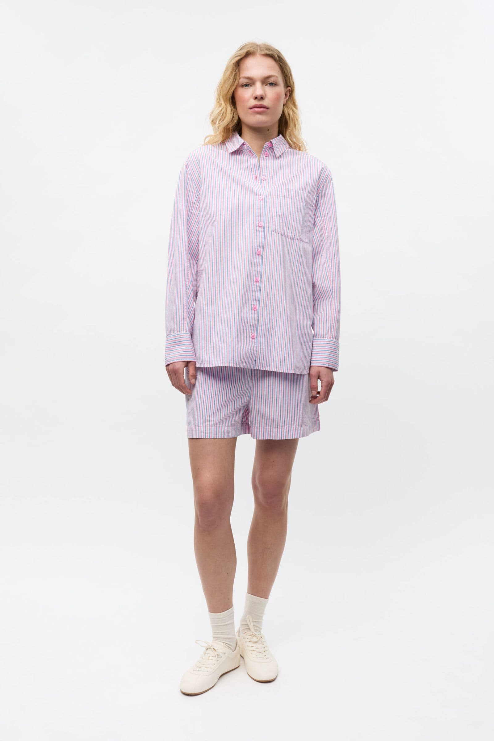 ENIZZY SHORTS ST EXL 7119 Fuchsia/Blue