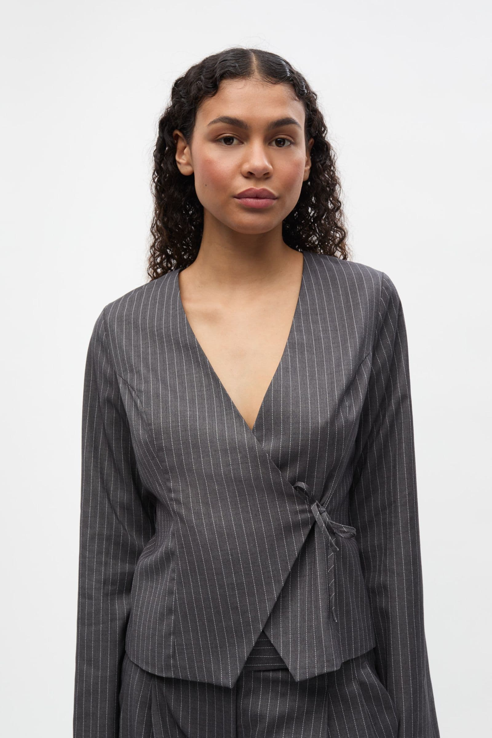 ENCROYDON LS TOP 7300 Grey/White Pinstriped